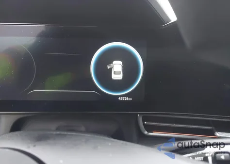 2024 Hyundai Elantra Sel z USA, uszkodzony, nr VIN KMHLM4DG8RU636361